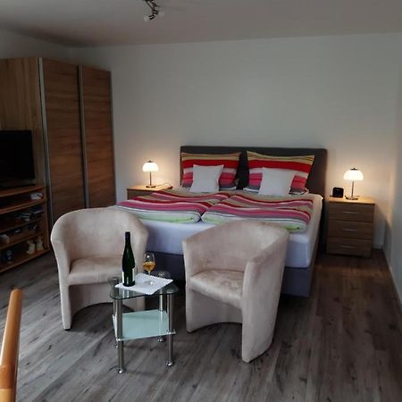 Ferienappartement Lieser แบร์นคาสเทล-คืสท์ ภายนอก รูปภาพ