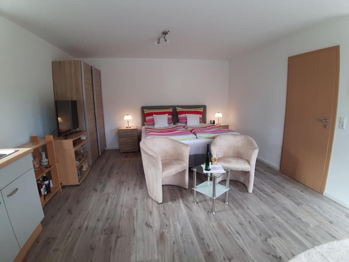 Ferienappartement Lieser แบร์นคาสเทล-คืสท์ ภายนอก รูปภาพ